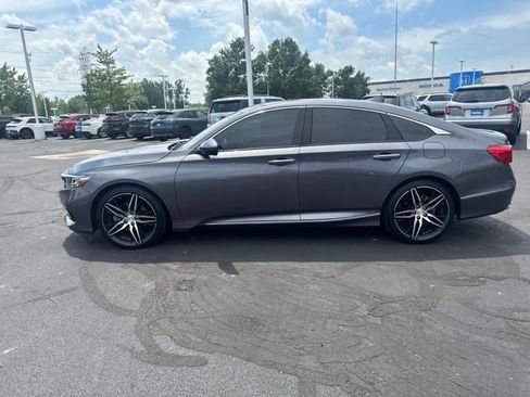 Used 2021 Honda Accord Touring image 17