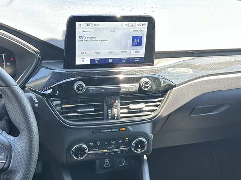 Used 2025 Ford Escape ST-Line Select AWD/4WD image 19