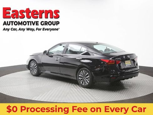 Used 2024 Nissan Altima 2.5 SV FWD image 63