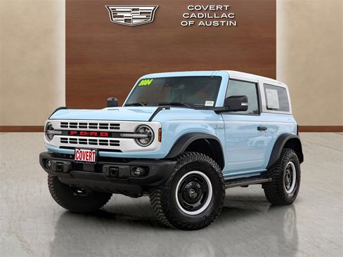 Used 2024 Ford Bronco Heritage Edition image 2