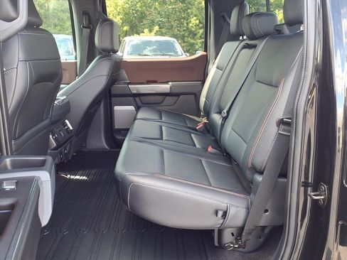 Certified 2022 Ford F150 Lariat w/ Equipment Group 502A High image 14