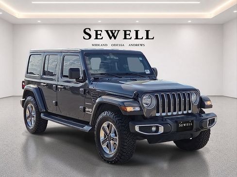 Used 2020 Jeep Wrangler Unlimited Sahara AWD/4WD image 6