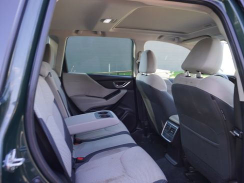 Used 2023 Subaru Forester Premium AWD/4WD image 7