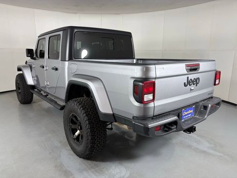 Used 2021 Jeep Gladiator Sport AWD/4WD image 6