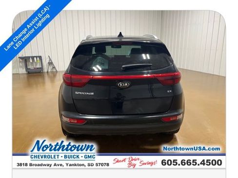 Used 2017 Kia Sportage EX w/ EX Premium Package AWD/4WD image 4