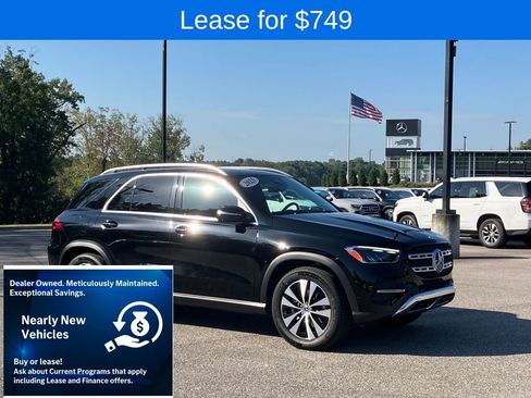 Used 2025 Mercedes-Benz GLE 350 4MATIC image 1