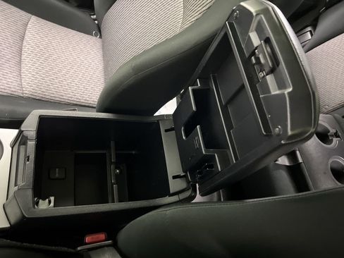 Used 2021 Toyota 4Runner SR5 AWD/4WD image 24