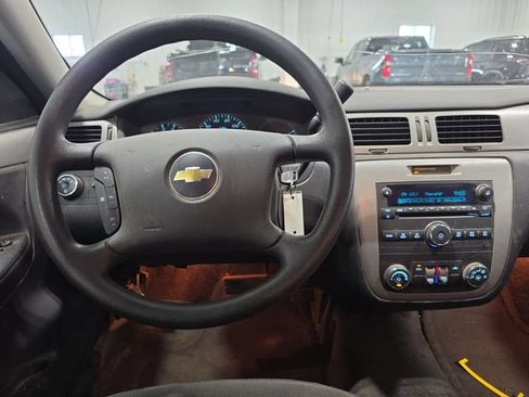 Used 2008 Chevrolet Impala LT FWD image 5