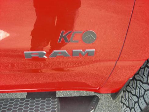 Used 2020 RAM 1500 Big Horn image 8