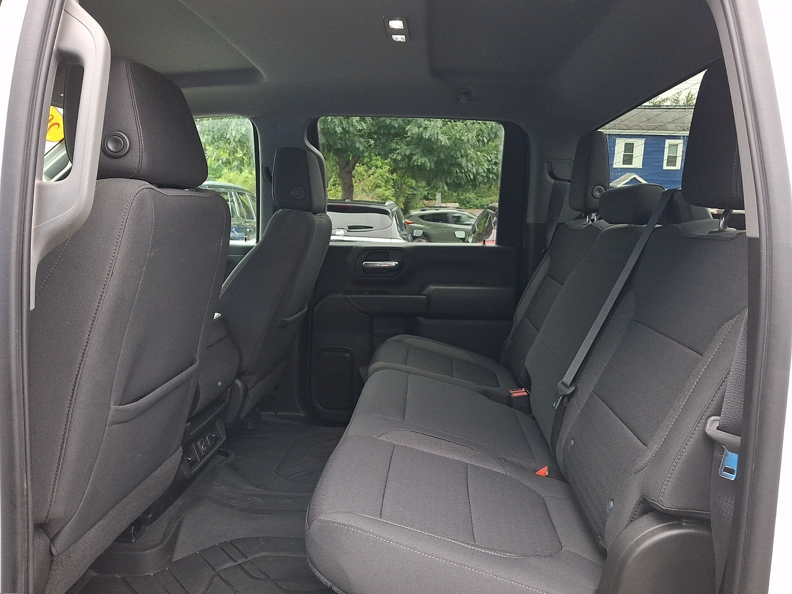 Used 2022 Chevrolet Silverado 2500 LT w/ Convenience Package AWD/4WD image 10