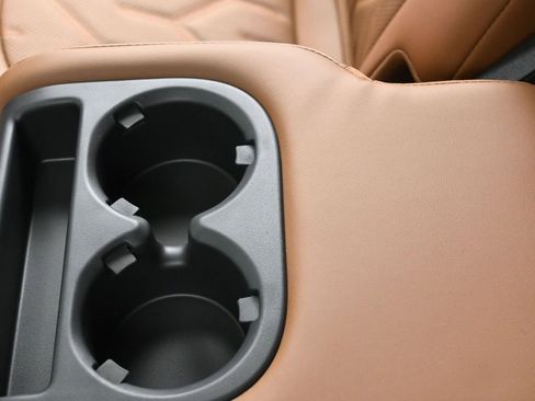 New 2026 Nissan Pathfinder Platinum image 23