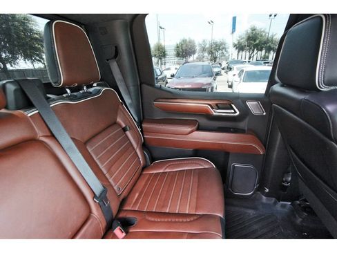 Used 2022 GMC Sierra 1500 Denali Ultimate AWD/4WD image 13