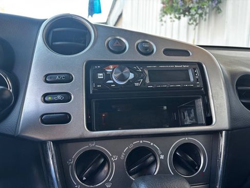 Used 2003 Pontiac Vibe w/ Power Group Value Package FWD image 23