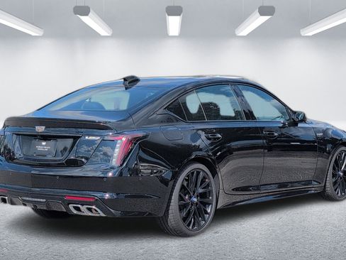 Certified 2025 Cadillac CT5 V w/ LPO, Blue Accent Package RWD image 7