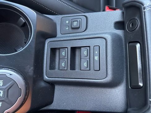 New 2026 Ford Bronco Outer Banks image 35