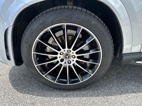 Used 2022 Mercedes-Benz GLE 350 w/ AMG Line Exterior image 13
