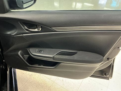 Used 2018 Honda Civic Sport image 26
