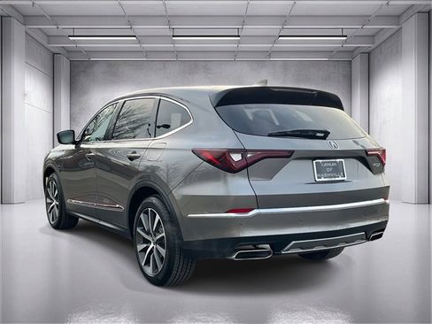 Used 2026 Acura MDX w/ Technology Package image 5