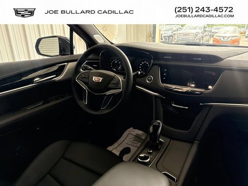New 2026 Cadillac XT5 Premium Luxury w/ Driver Assist Package FWD image 14