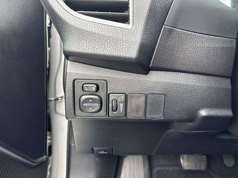 Used 2015 Toyota Corolla S Plus image 14