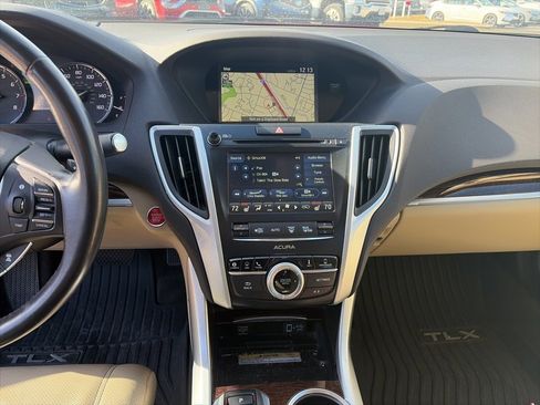 Certified 2018 Acura TLX 3.5L V6 image 14
