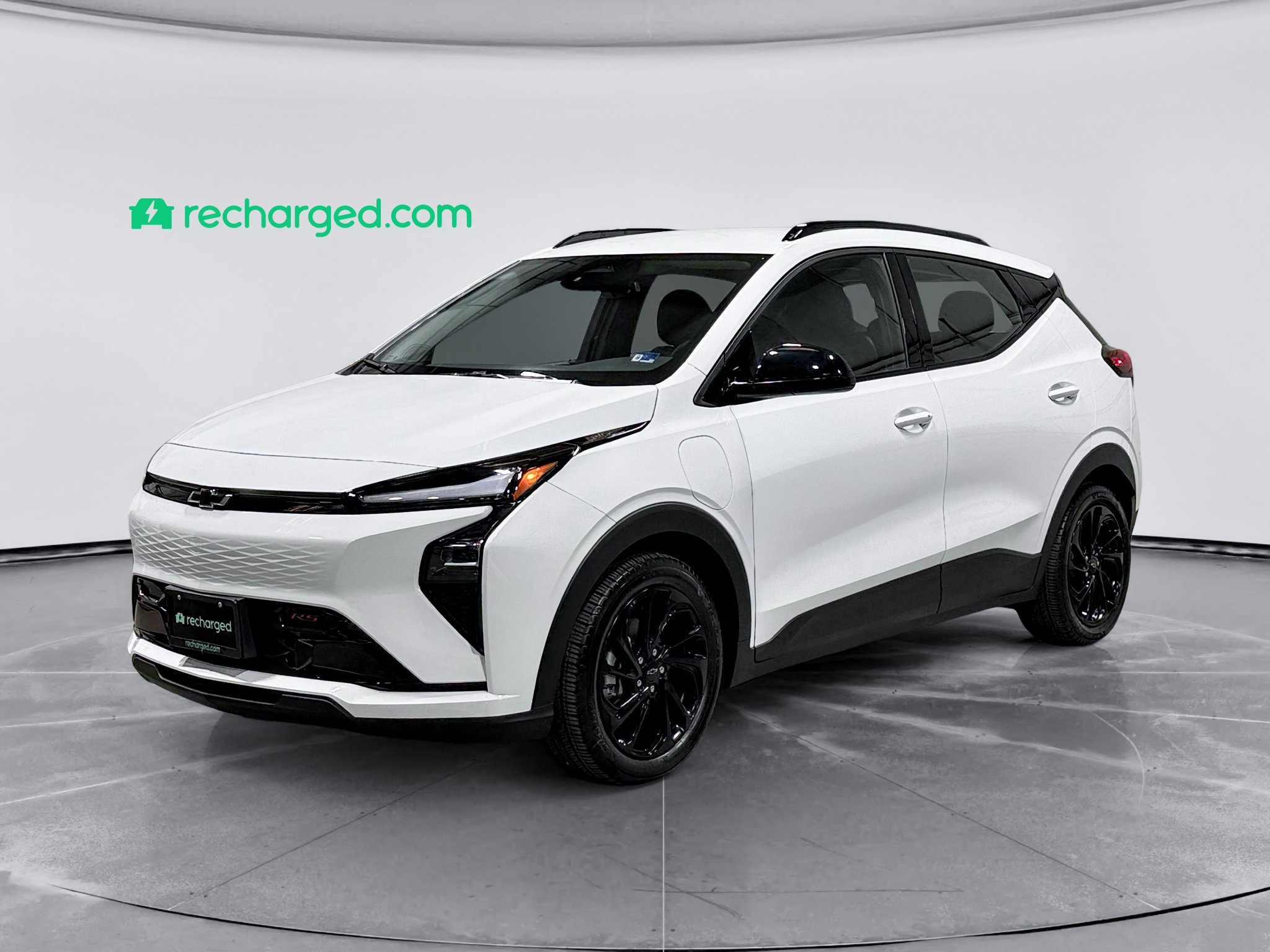 Used 2027 Chevrolet Bolt RS FWD image 1