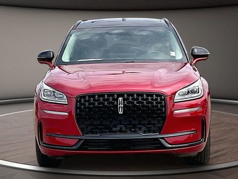 Used 2024 Lincoln Corsair Reserve w/ Equipment Group 201A AWD/4WD image 3