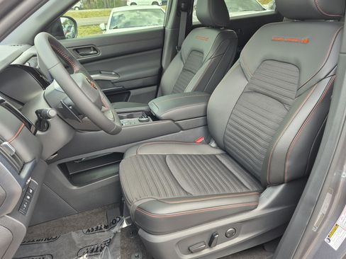 New 2026 Nissan Pathfinder Rock Creek AWD/4WD image 24