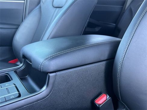 Certified 2023 Kia Sorento S image 21