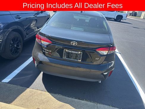 Used 2023 Toyota Corolla LE w/ LE Premium Package FWD image 5