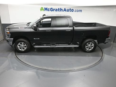 Used 2026 RAM 2500 Big Horn AWD/4WD image 25