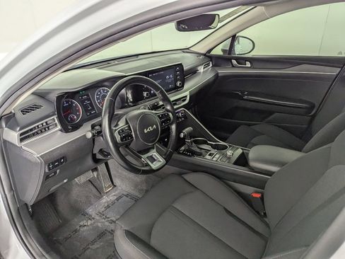 Used 2022 Kia K5 LXS image 10