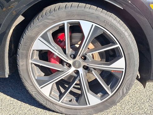 Used 2019 Audi SQ5 Prestige AWD/4WD image 9