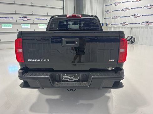 Used 2022 Chevrolet Colorado LT w/ LT Convenience Package RWD image 6