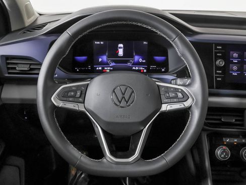 Used 2023 Volkswagen Taos SE AWD/4WD image 26