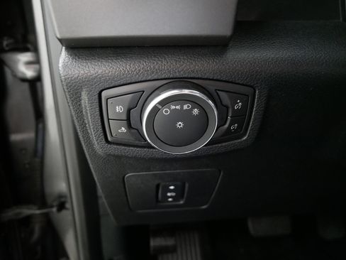 Used 2015 Ford F150 XLT w/ Equipment Group 302A Luxury image 26