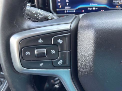 Used 2023 Chevrolet Silverado 1500 LT image 17