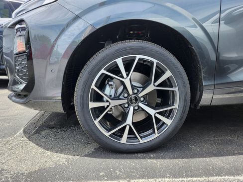 New 2026 Audi Q3 quattro 2.0T AWD/4WD image 15
