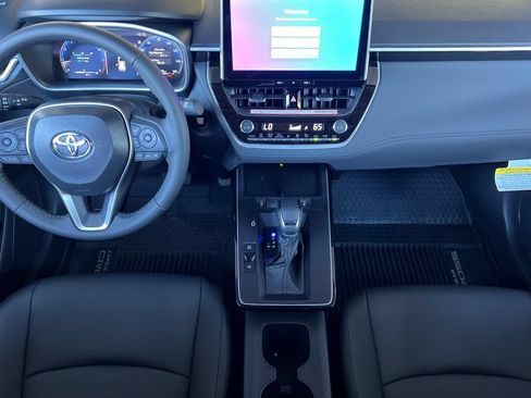 New 2026 Toyota Corolla Cross XLE w/ Convenience Package FWD image 13