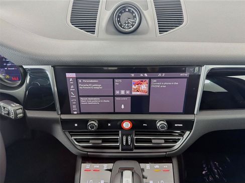 New 2026 Porsche Macan Turbo AWD/4WD image 18
