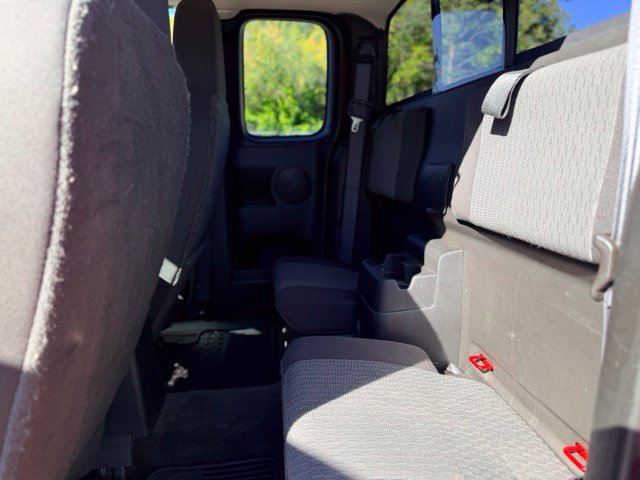 Used 2012 Chevrolet Colorado LT AWD/4WD image 17