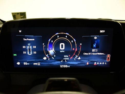 Used 2024 Chevrolet Traverse RS image 12