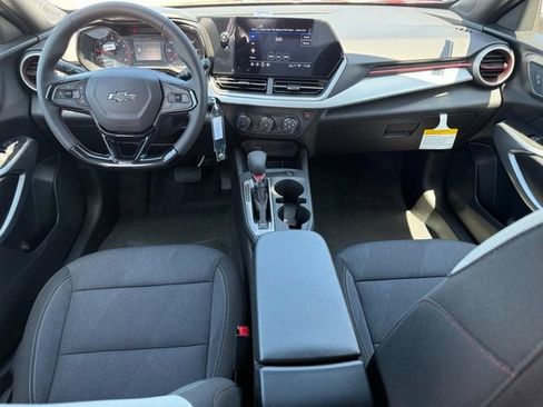 New 2026 Chevrolet Trax RS FWD image 6
