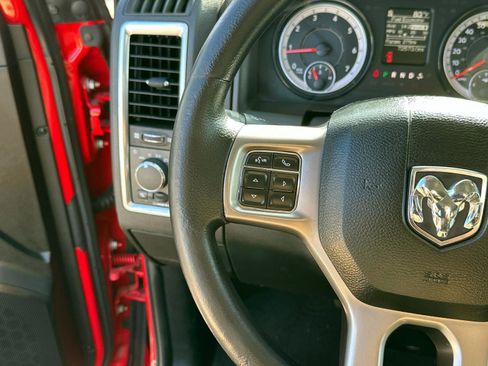Used 2022 RAM 1500 Classic SLT image 23