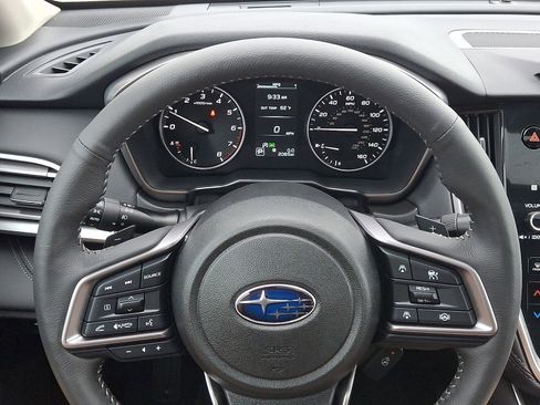 Certified 2025 Subaru Legacy Limited image 18