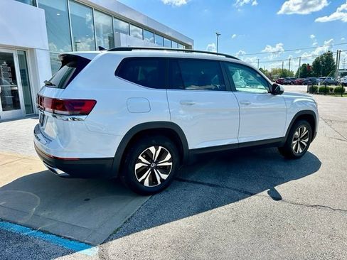 Used 2024 Volkswagen Atlas SE FWD image 7