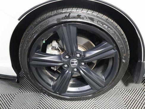 Used 2023 Honda Accord Sport image 28