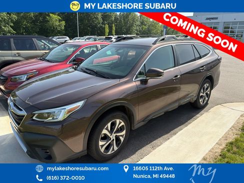 Used 2020 Subaru Outback Limited AWD/4WD image 4
