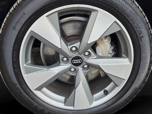 Used 2020 Audi Q5 2.0T Premium w/ Titanium Sport Package image 38