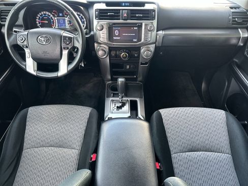 Used 2016 Toyota 4Runner SR5 image 12